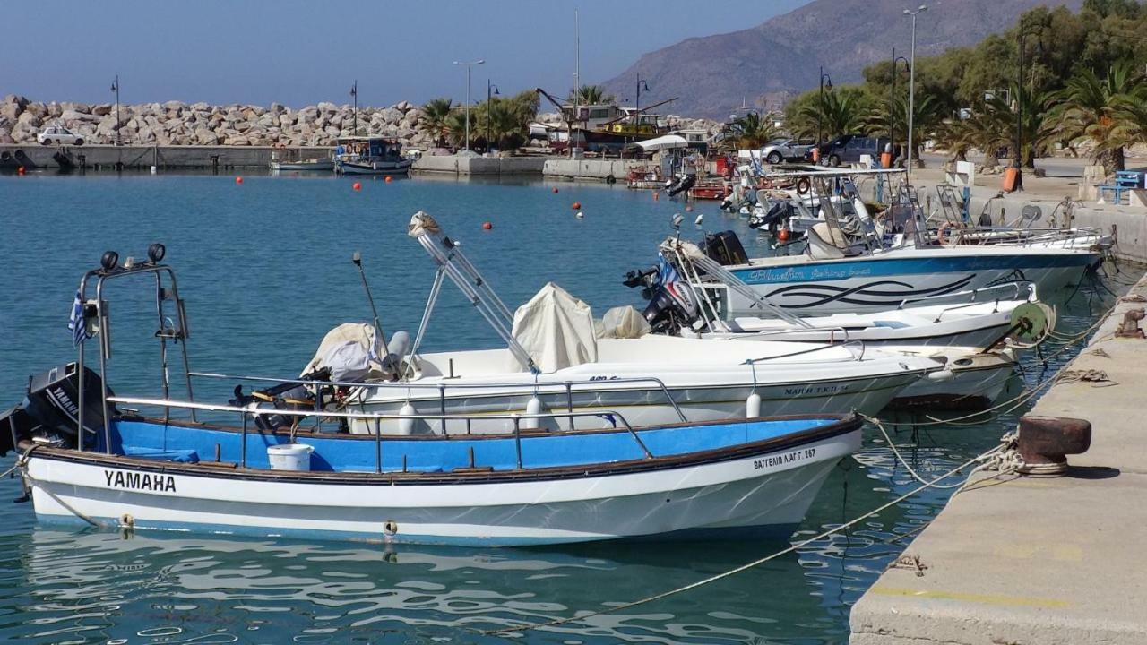 Coral Sea Apartment Kokkinos Pirgos Buitenkant foto