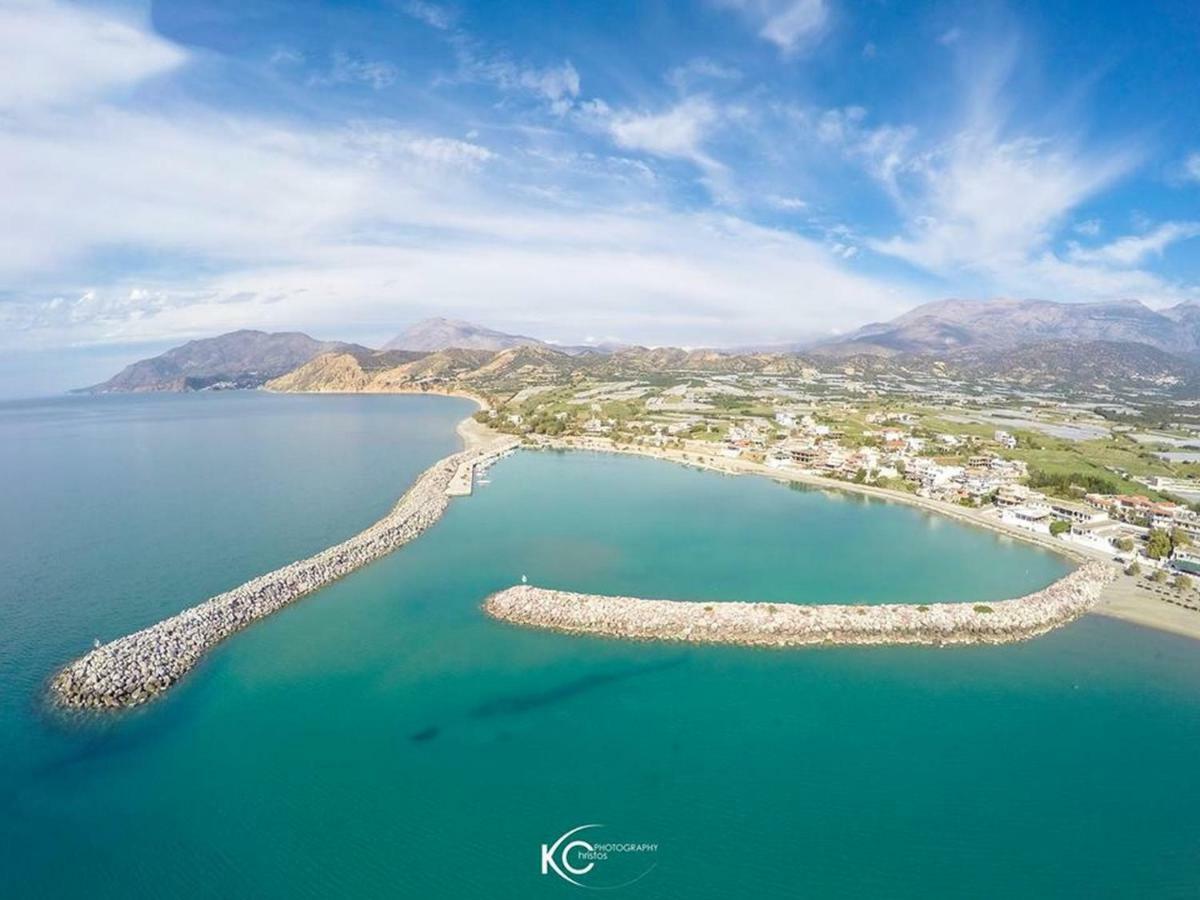 Coral Sea Apartment Kokkinos Pirgos Buitenkant foto