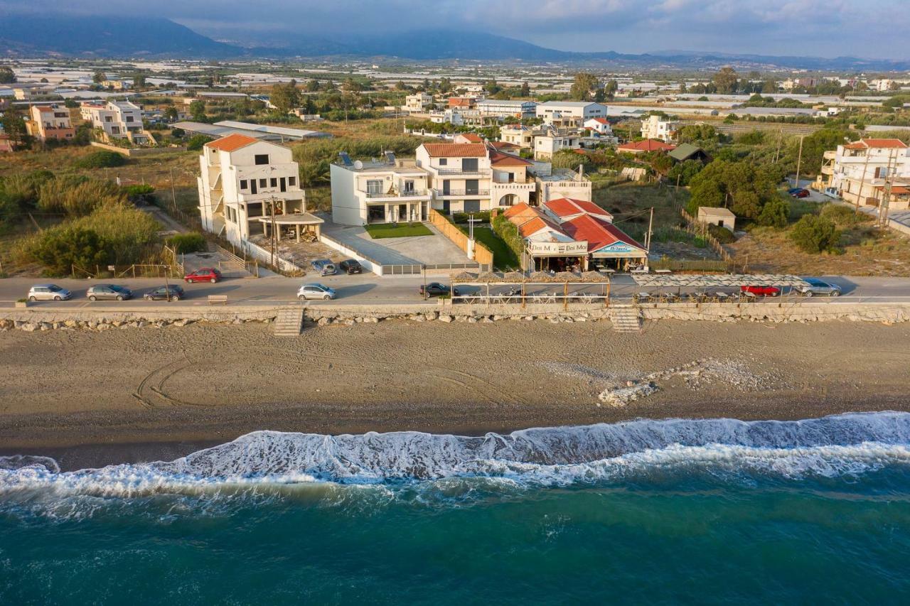 Coral Sea Apartment Kokkinos Pirgos Buitenkant foto